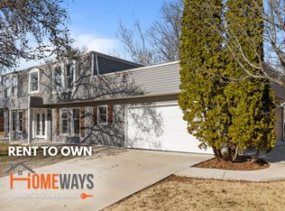 4745 Arevalo Dr, Saint Louis, MO 63128