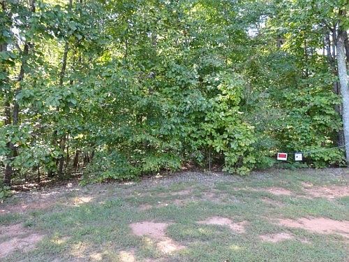 1st image of 123 Huntcliff Dr