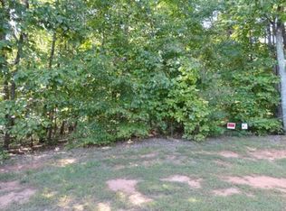 123 Huntcliff Dr, Statesville, NC 28677