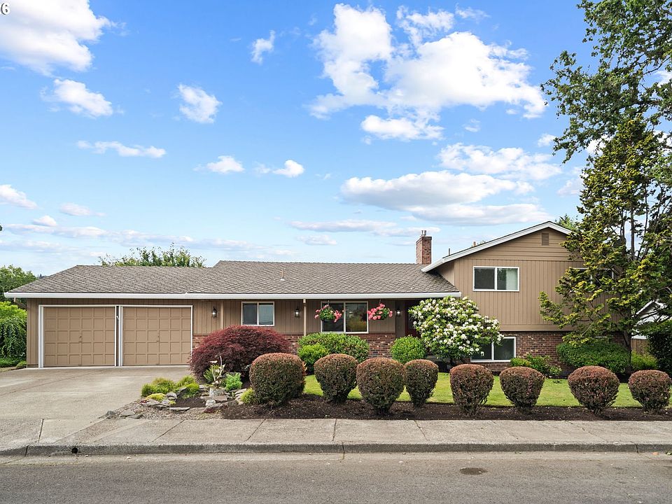 1st image of 6595 SW 207th Ave