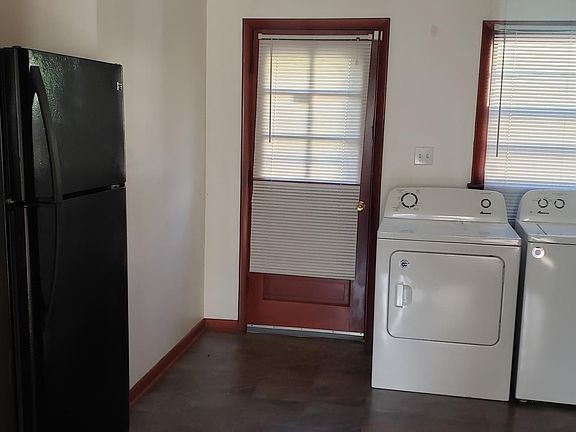 2nd image of 9223-B Coleman Ave