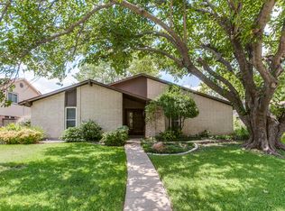 1511 Westminster Dr, Richardson, TX 75081