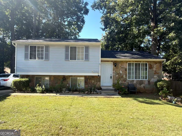 5172 Scarbrough Trl W, Stone Mountain, GA 30088
