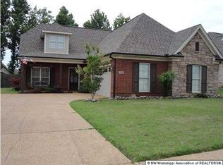 1338 Heritage Dr S, Hernando, MS 38632
