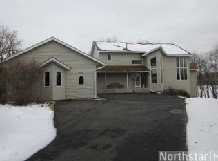 209 Calendar Isle, Center City, MN 55012