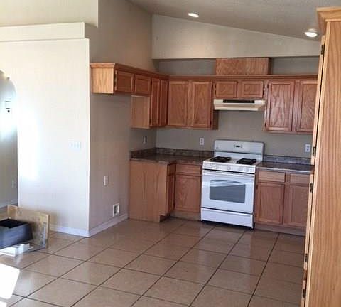 4th image of 119 Encino Dr