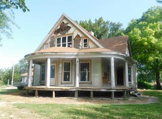 5551 E Olson Ln, Sturgeon, MO 65284