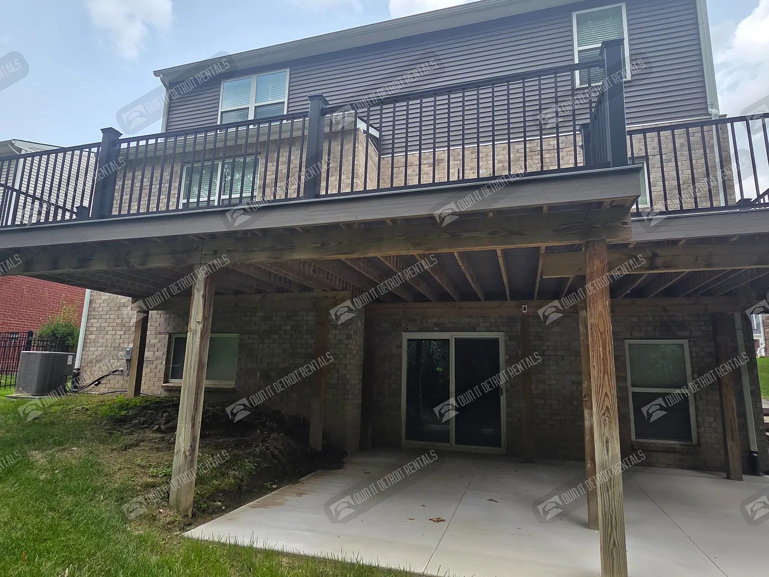 House- Colonial — Photo 4