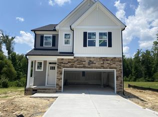 170 Rigsby Ave, Four Oaks, NC 27524