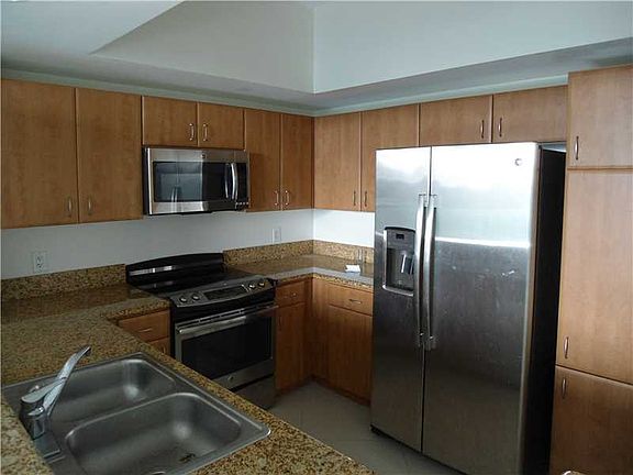 3rd image of 1451 S Miami Ave APT 2803