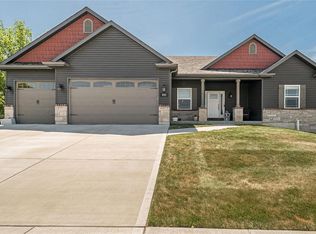 401 Sherwood Oaks Ct, Wentzville, MO 63385