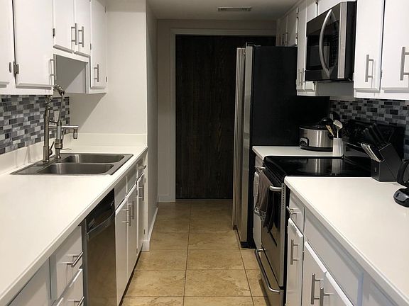 5th image of 8401 Williamsburg Cir
