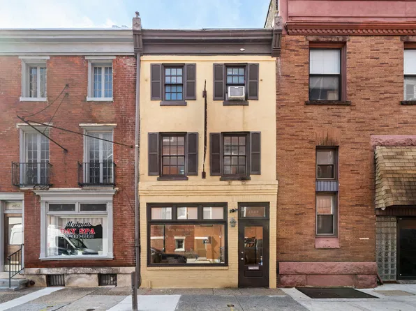 2054 Sansom St Unit 2, Philadelphia, PA 19103
