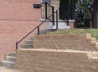 4544 Mayberry St, Omaha, NE 68106