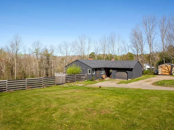 1528 Eastern Road, Warren, ME 04864