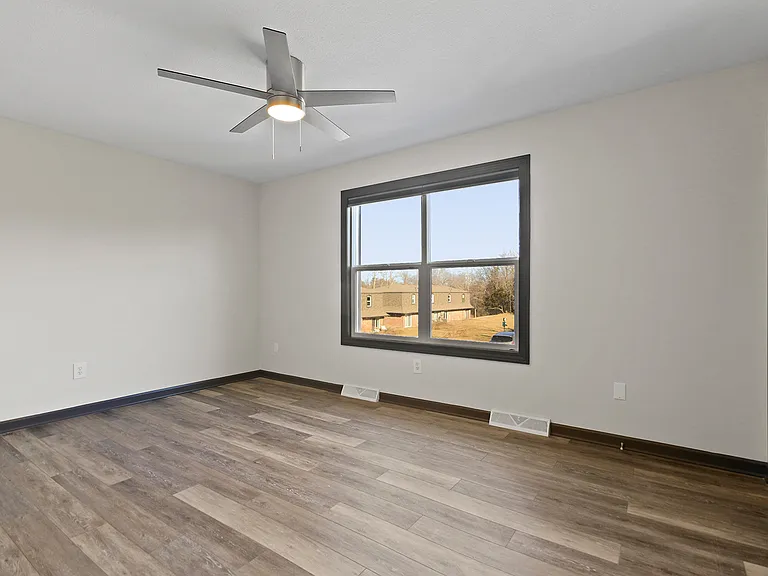 2301 Primrose Dr #9B — Photo 11
