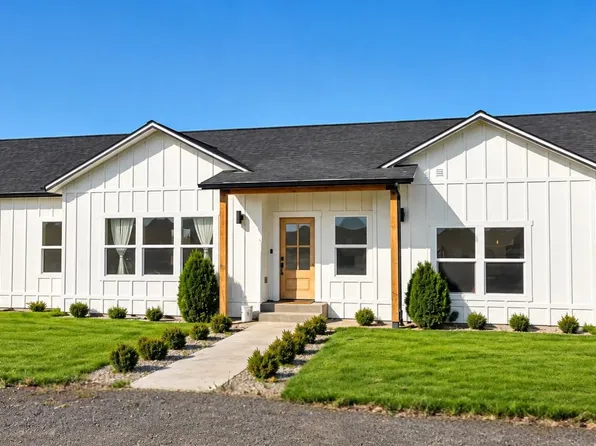 25741 Westfield Ln, Davenport, WA 99122