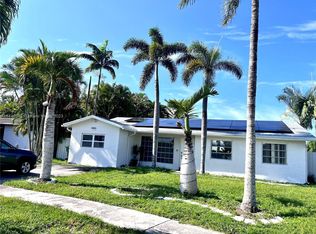 9301 NW 11th Ct, Pembroke Pines, FL 33024