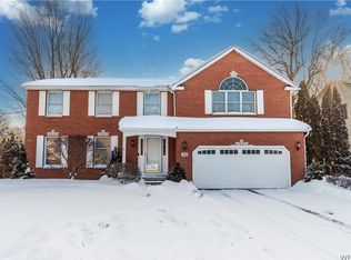 151 Wyeth Dr, Getzville, NY 14068