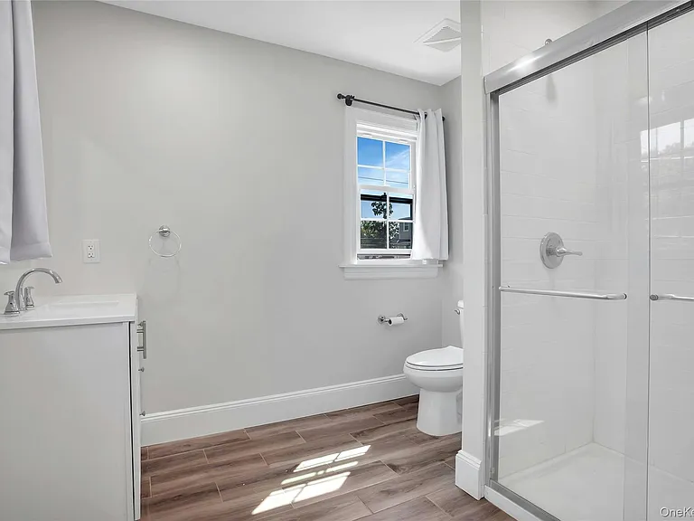 92 Hillside Ave — Photo 19