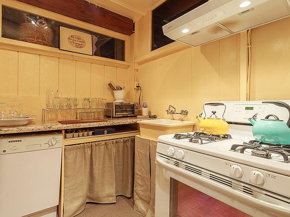 5th image of 45 Divisadero St