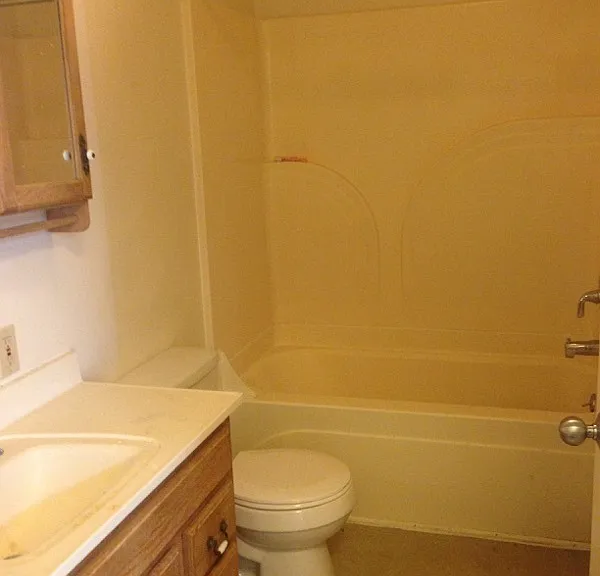 92 W Union St — Photo 10
