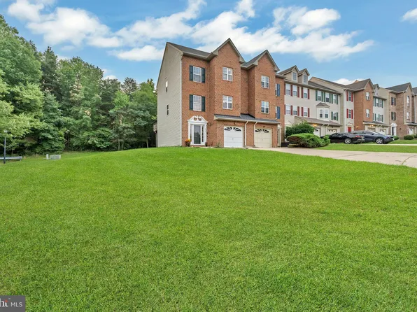 8800 Hardesty Dr, Clinton, MD 20735
