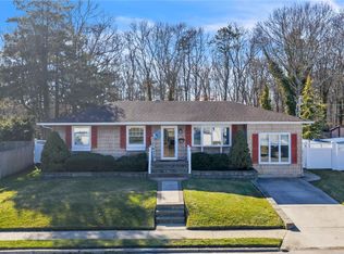 1408 Saint Louis Avenue, Bay Shore, NY 11706