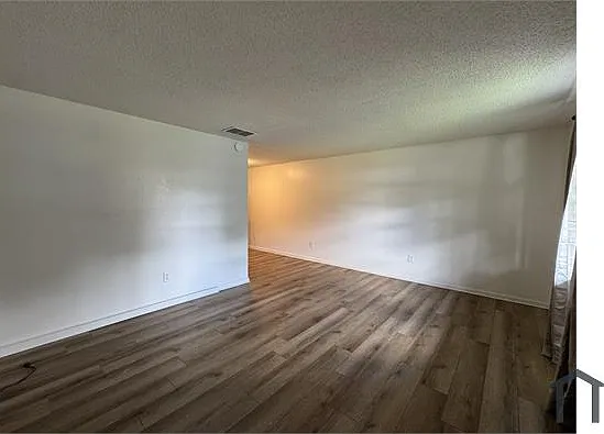 2 bed, 832 sqft, $1,650 — Photo 4
