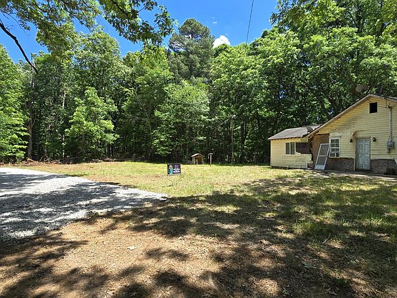 4th image of 887 Okeewemee Star Road
