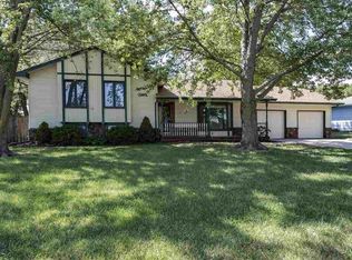 517 W Marsha Dr, Andover, KS 67002