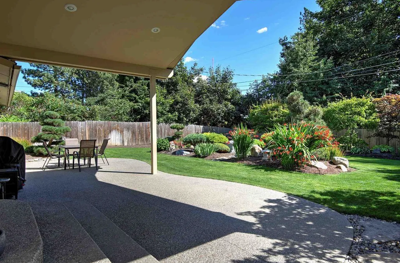 3 bed, 2650 sqft, $2,600 — Photo 3