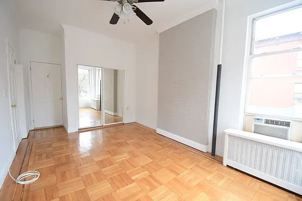 Rented by Douglas Elliman | media 17