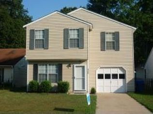 4308 Smokey Lake Dr, Virginia Beach, VA 23462