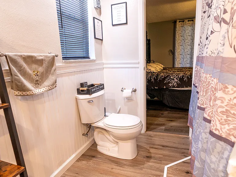 10106 Glen Moor Ln — Photo 20