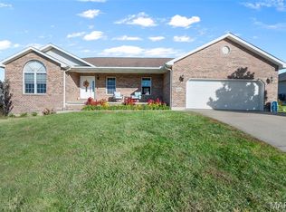 1404 Vantage Dr, Cape Girardeau, MO 63701