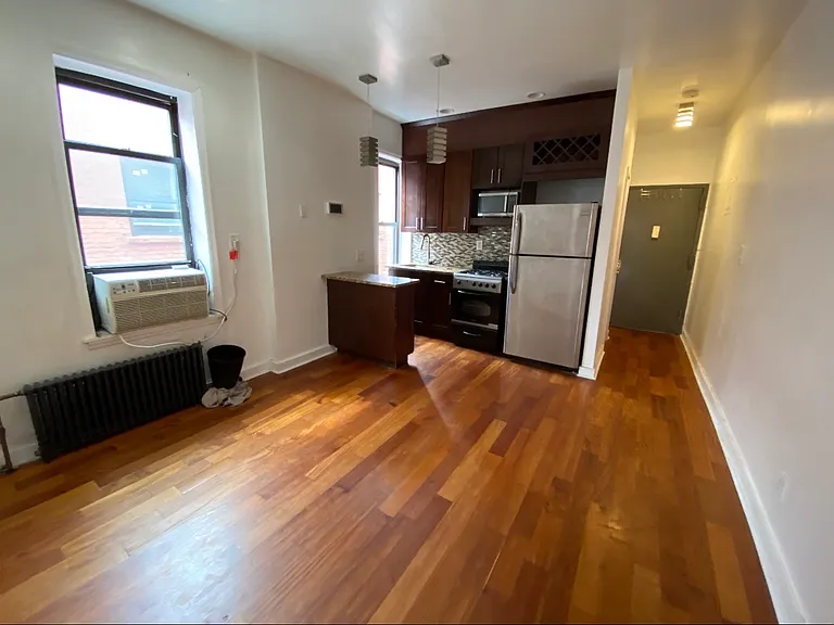 85 Ralph Ave #4A — Photo 2