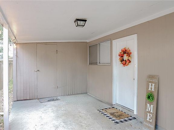 3rd image of 215AB Avenue A