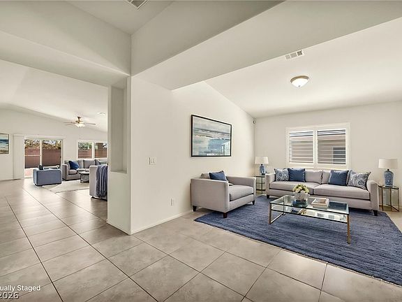 5th image of 4548 Avery Rock St