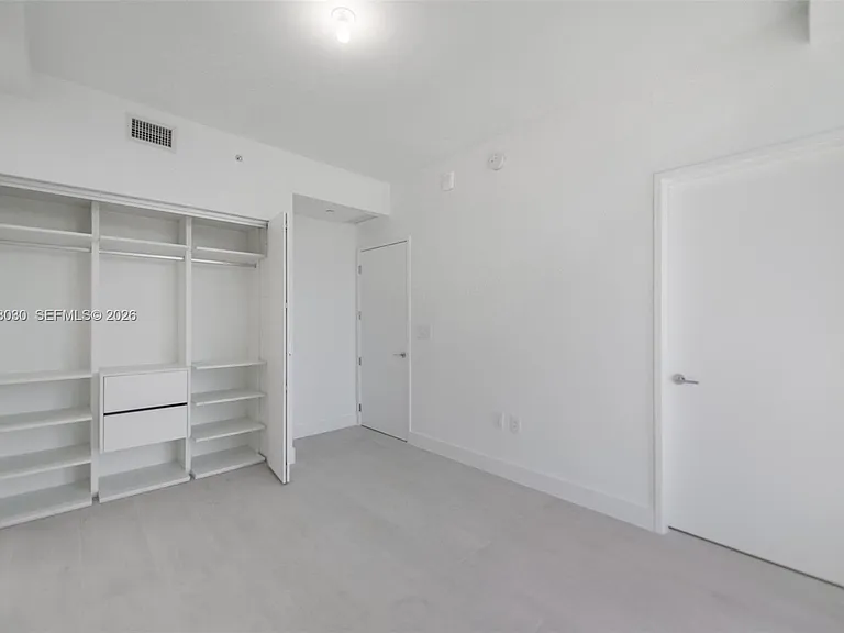 700 NE 24th St #5107 — Photo 90