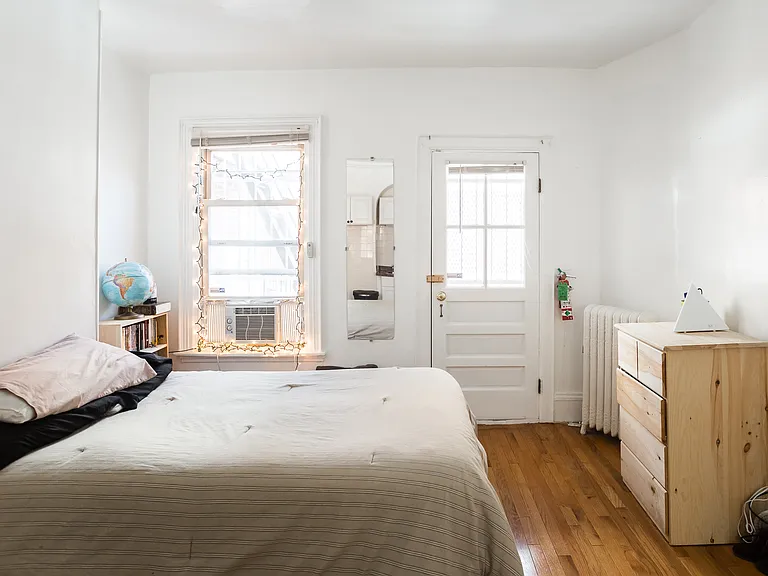 109-111 Dartmouth St #27 — Photo 4