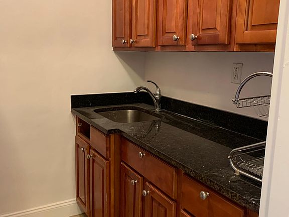 3rd image of 2701 Ocean Ave