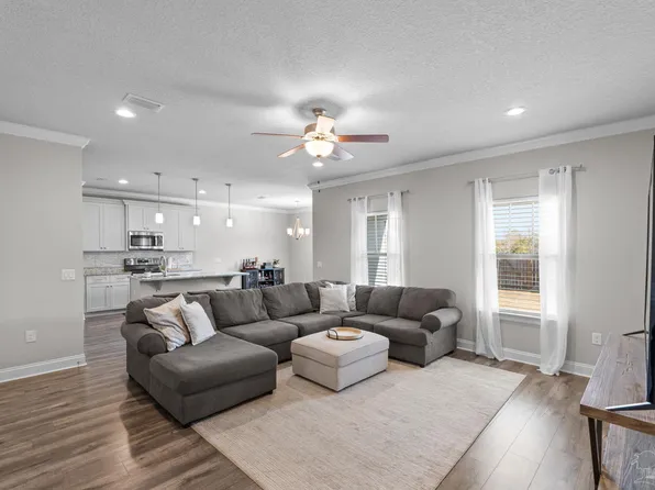 2770 Joe Pruitt Rd, Navarre, FL 32566