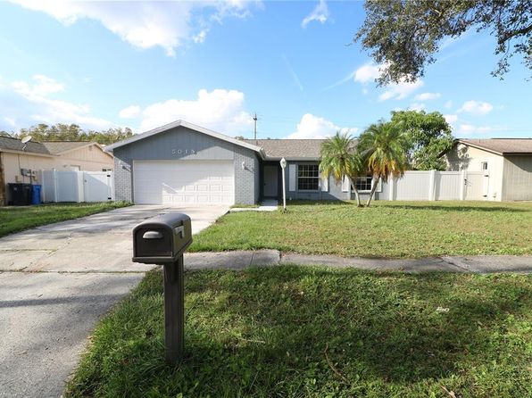 5018 Oakshire Dr