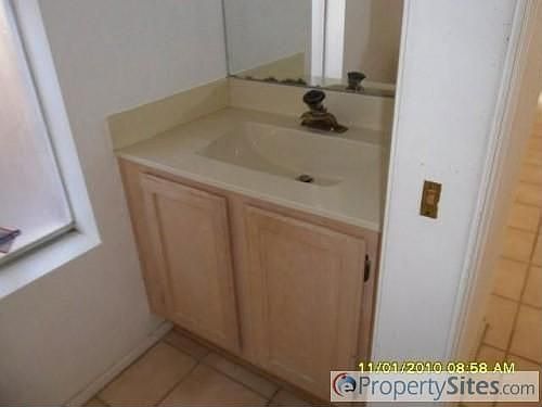 5th image of 1021 N Arvada