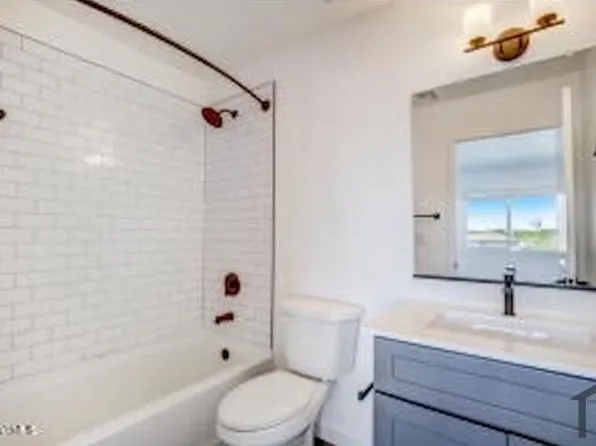 3725 E Earll Dr, Phoenix, AZ 85018