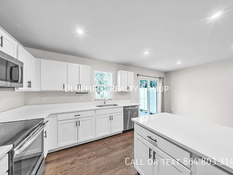 158 Sarnesfield Way — Photo 7