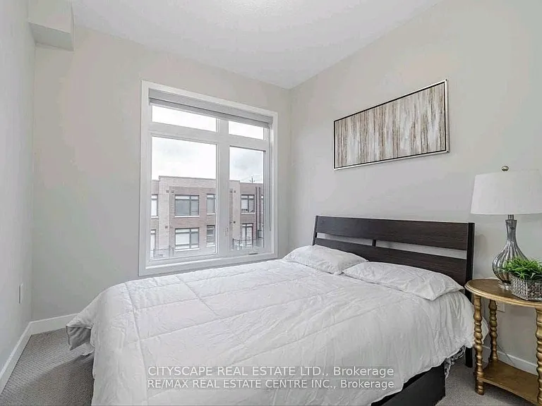 17 Beliveau St — Photo 10