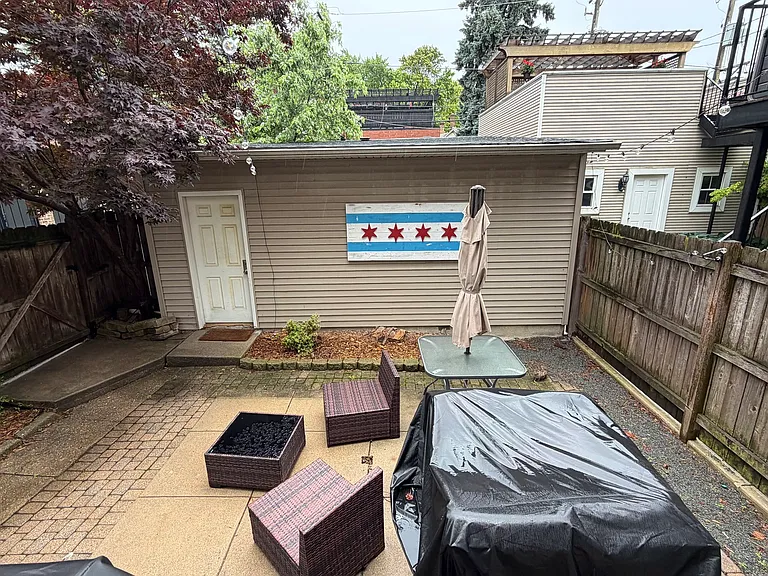 1815 W Henderson St #2 — Photo 13