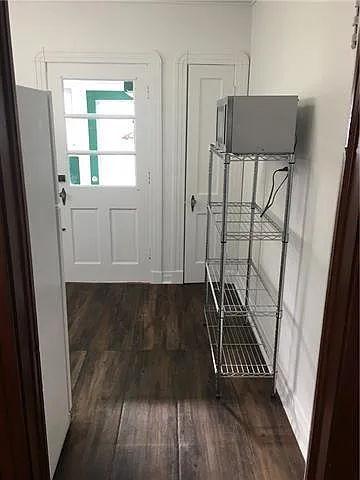 129 N Alexander St — Photo 19